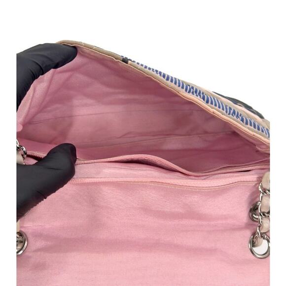 CHANEL Multicolor Heart Shoulder Bag A-A26899 - Picture 7 of 11